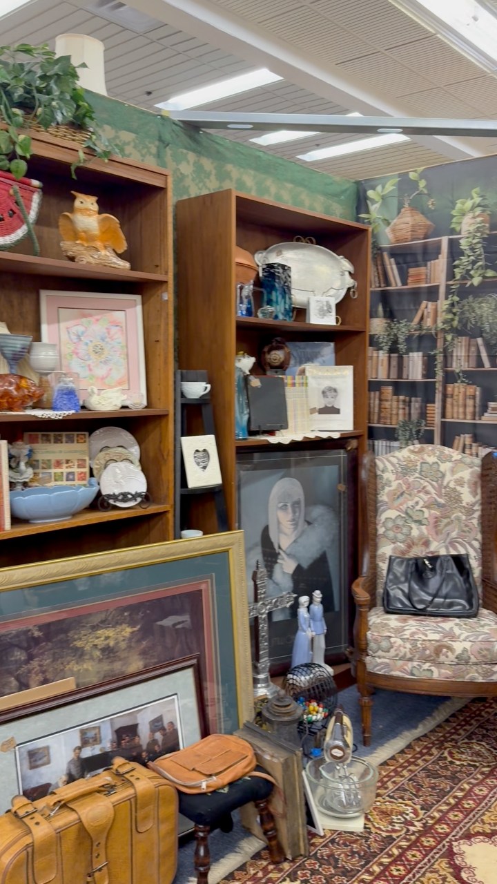 Cobb Antique Mall